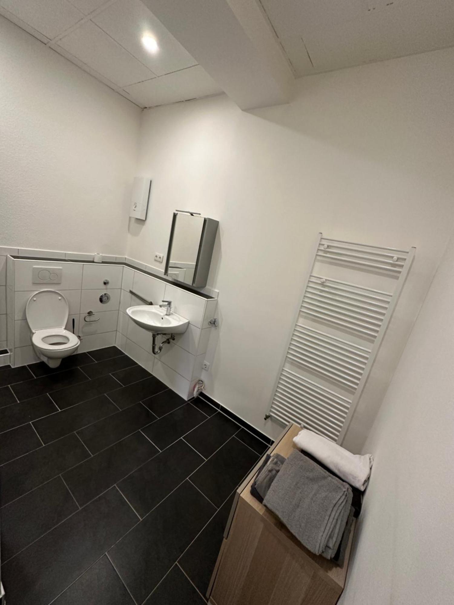 Viersen Schoene Apartments Am Duelkener Bahnhof Экстерьер фото