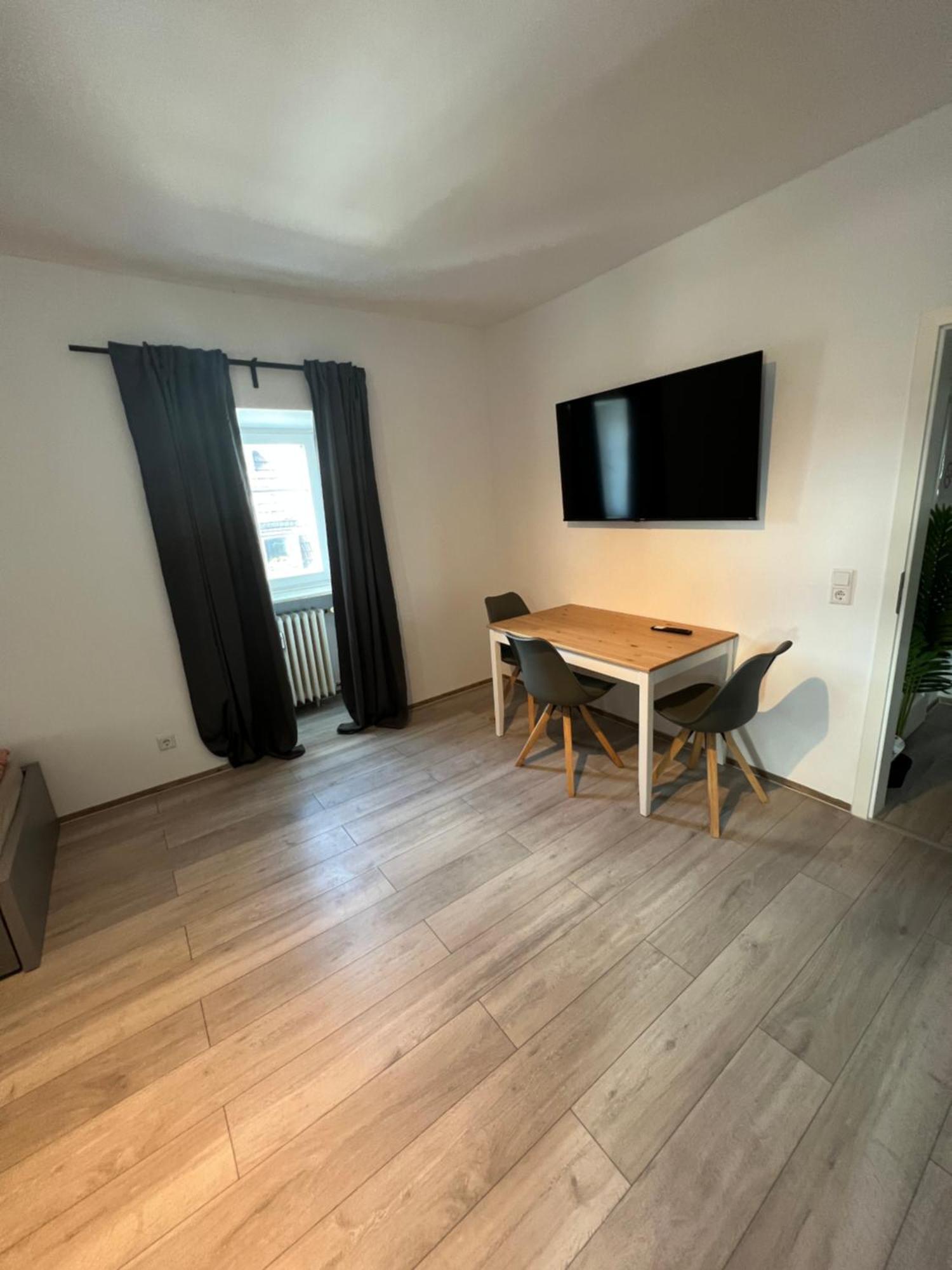 Viersen Schoene Apartments Am Duelkener Bahnhof Экстерьер фото