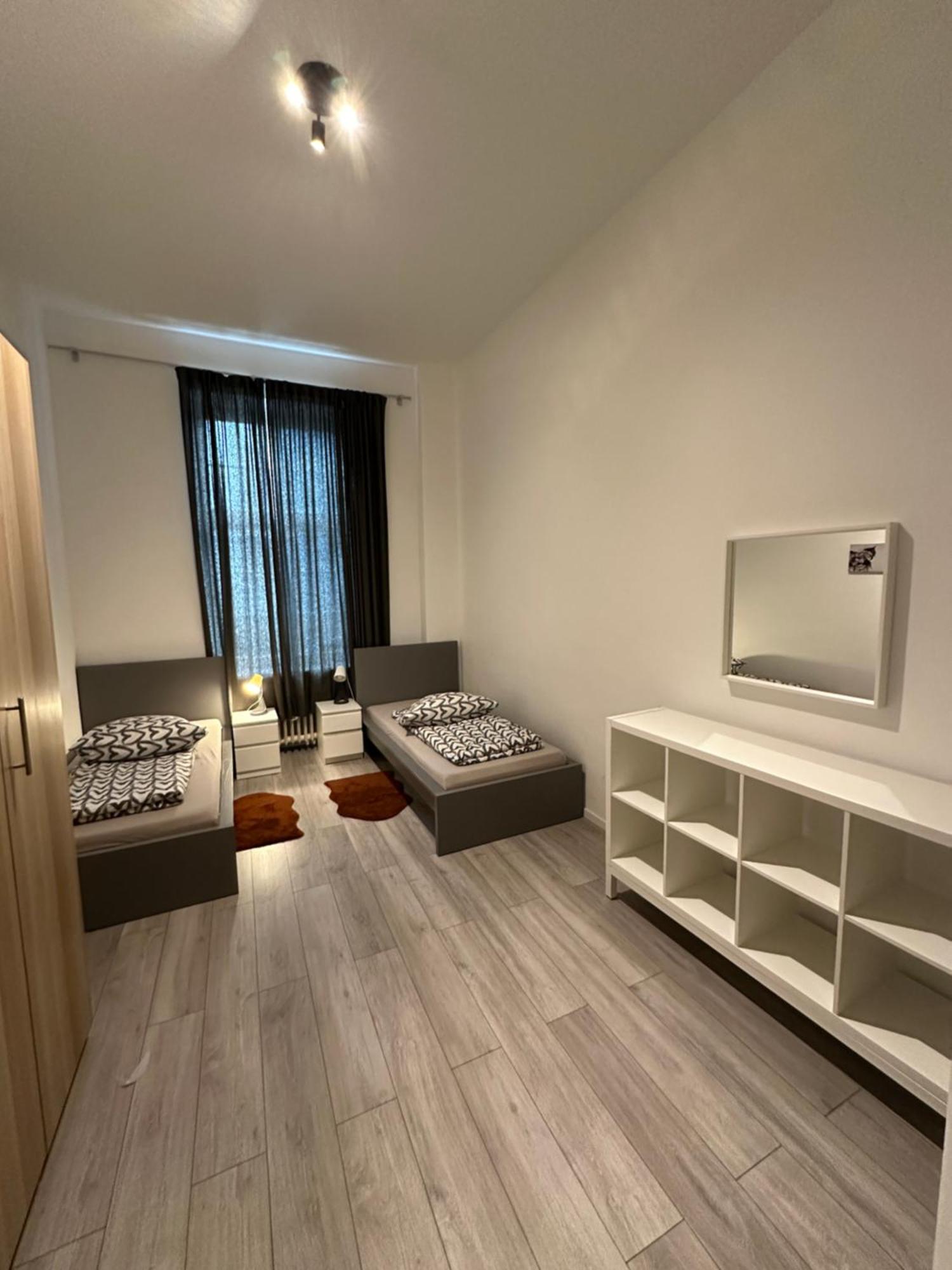 Viersen Schoene Apartments Am Duelkener Bahnhof Экстерьер фото